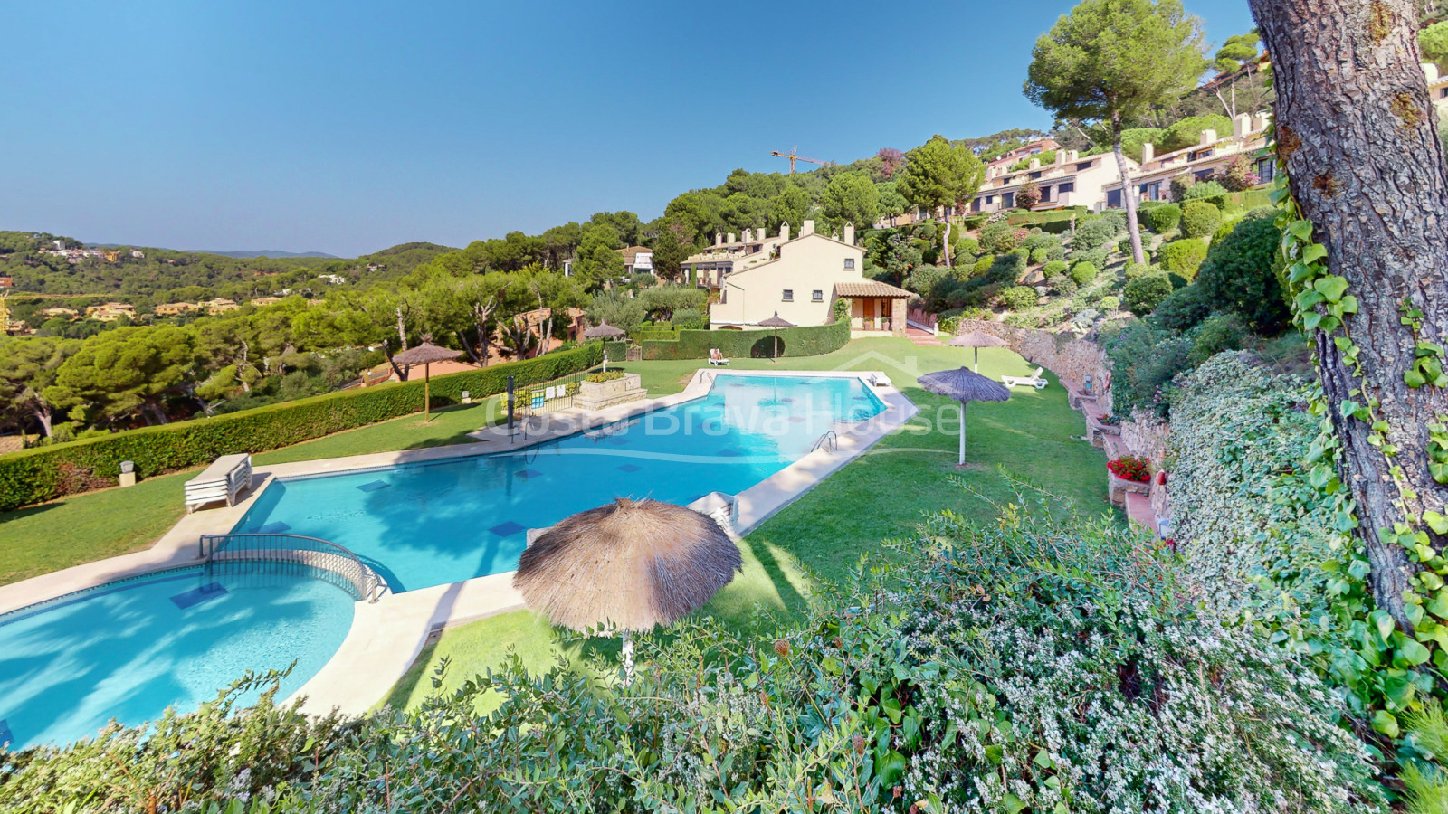 Maison à Llafranc avec vue sur la mer et jardin privé