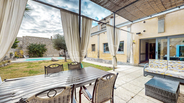 Historic renovated house for sale in Torroella de Montgrí