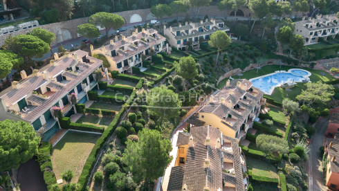 Casa en Llafranc con vistas al mar y jardín privado