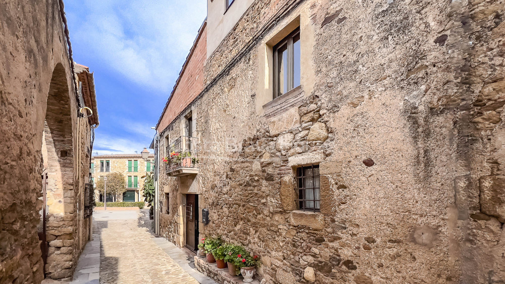 Maison en pierre à vendre à Vulpellac, Baix Empordà