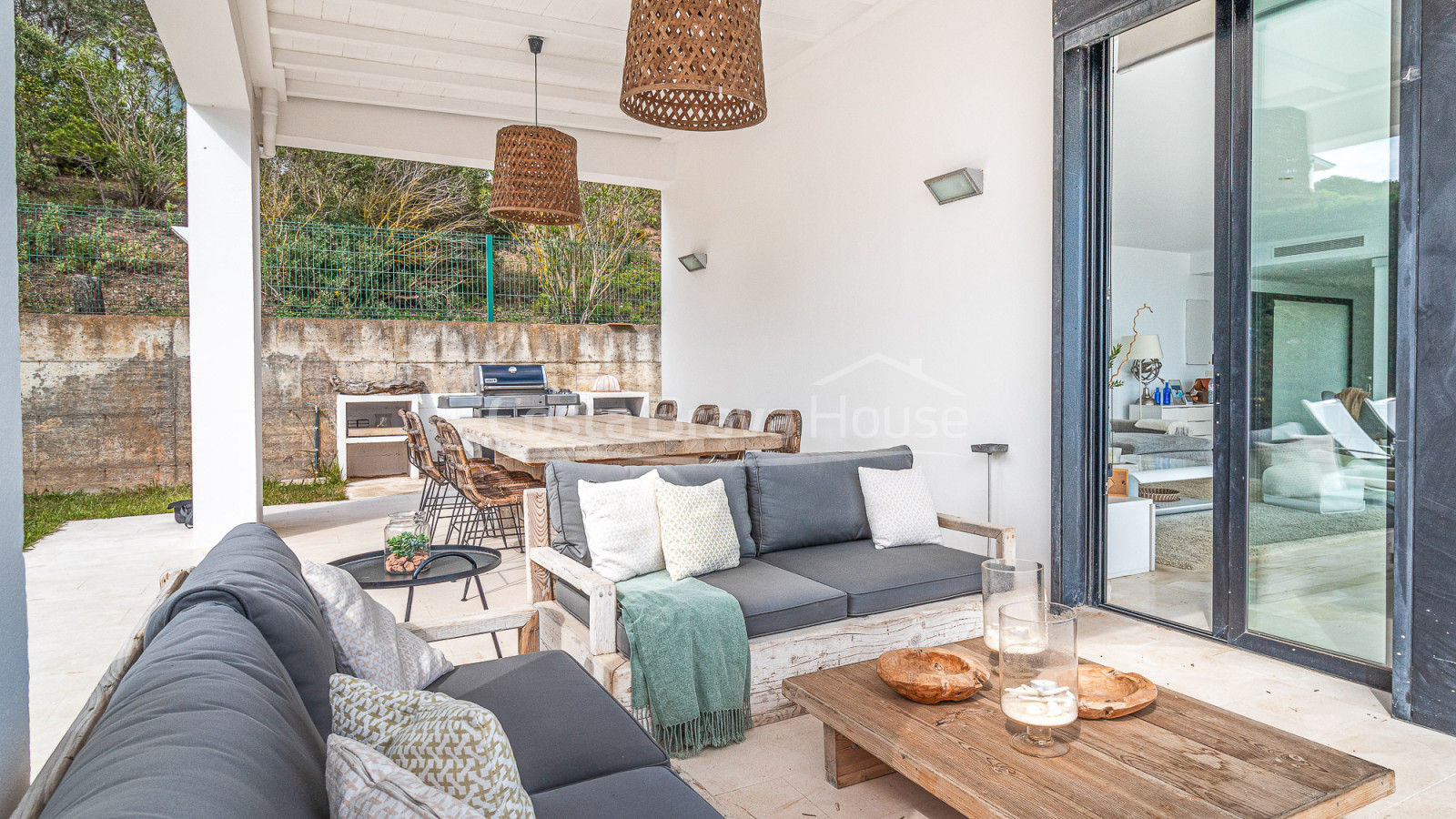 Villa contemporaine à Begur avec vue mer et piscine