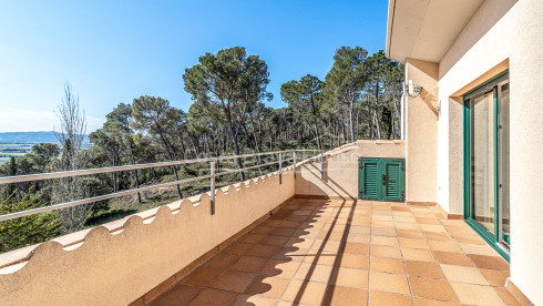 Propiedad en venta en L'Estartit con vistas al mar