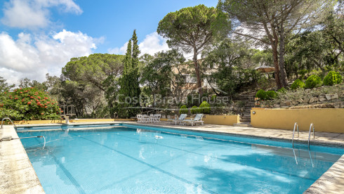 Villa rustique à vendre à Castell-Platja d'Aro, Costa Brava