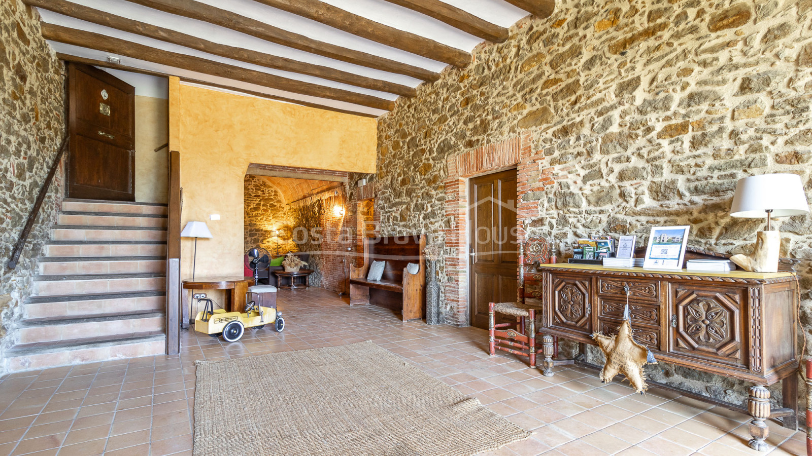 18th-century country house for sale in Baix Empordà with poo