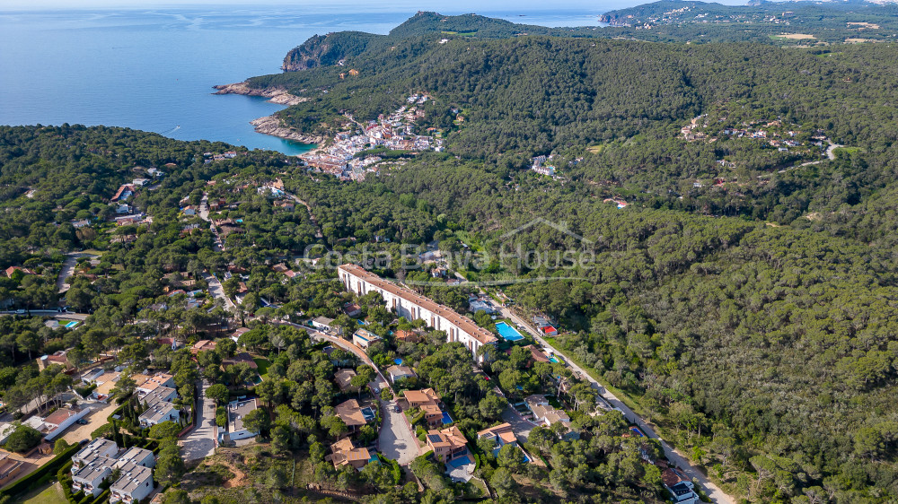 Casa adosada en venta en Tamariu, cerca de la playa