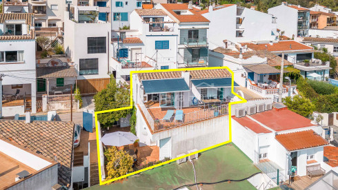 Maison à Tamariu, à 1 minute de la plage, avec vue sur la mer