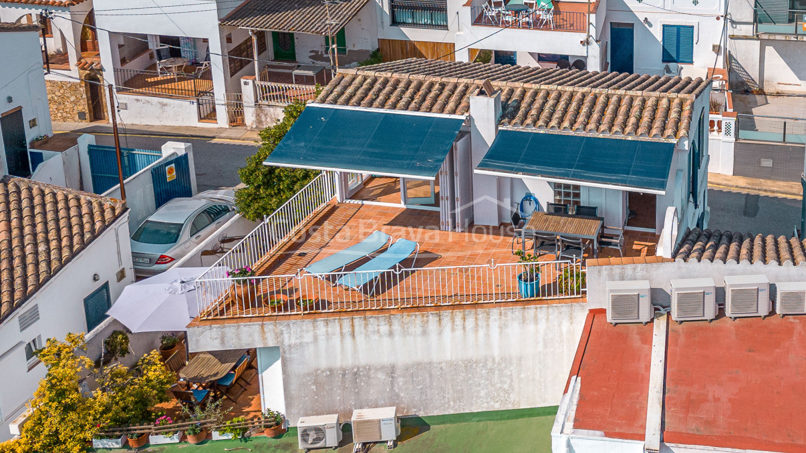 Casa en Tamariu, a 1 minuto de la playa, con vistas al mar