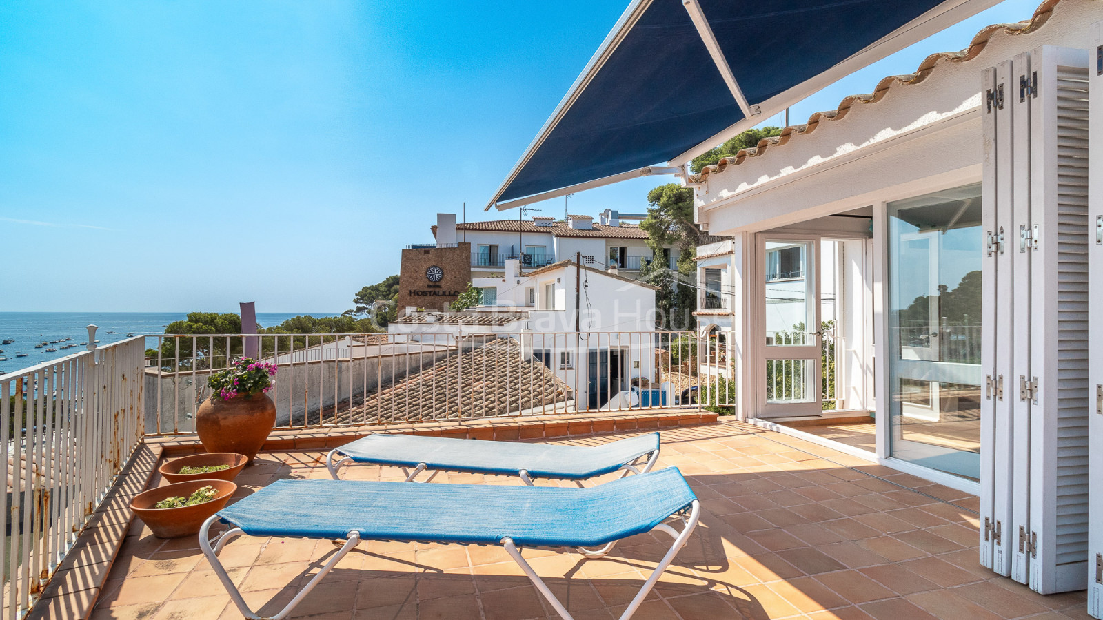 Maison à Tamariu, à 1 minute de la plage, avec vue sur la mer