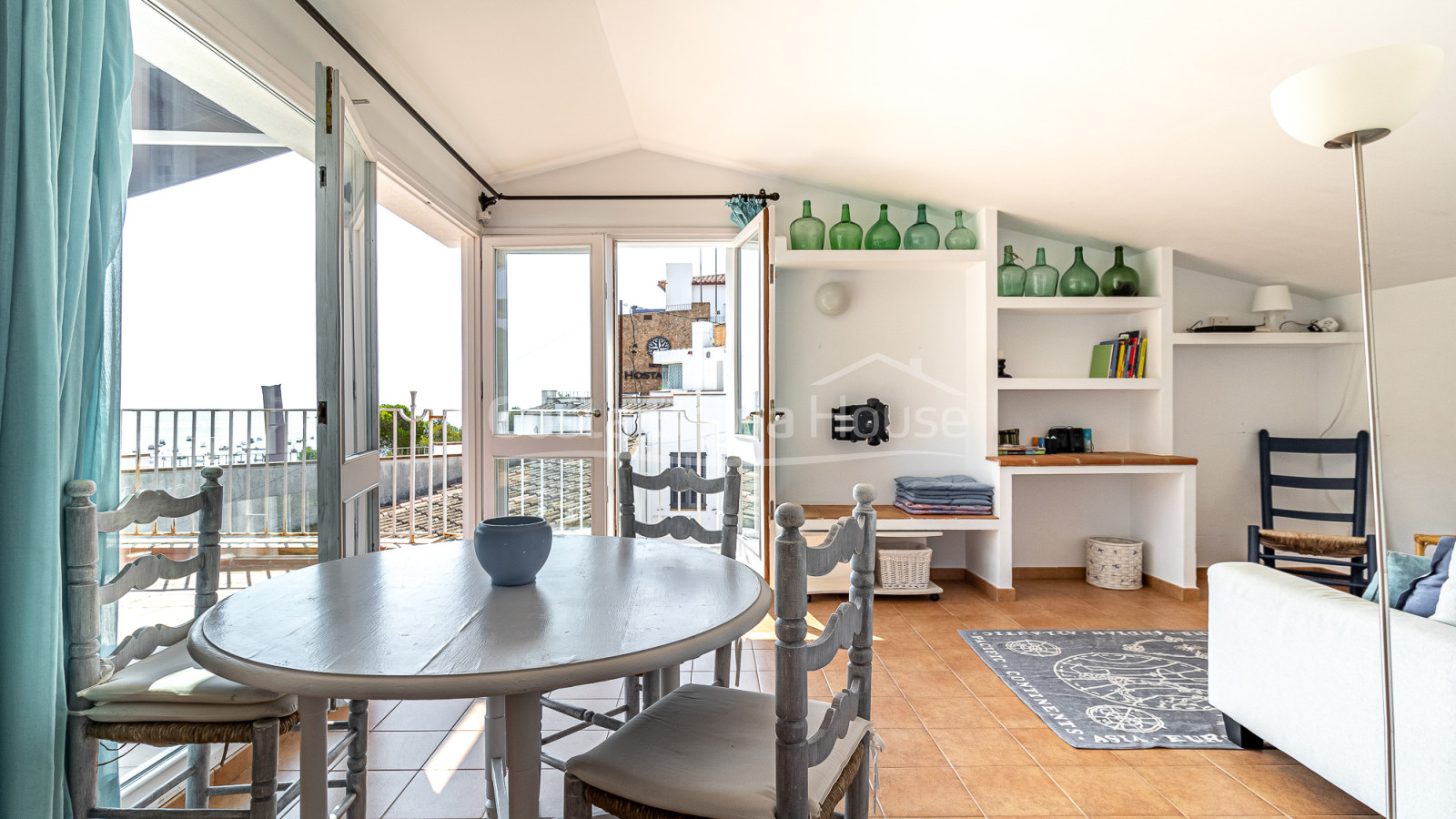 Maison à Tamariu, à 1 minute de la plage, avec vue sur la mer