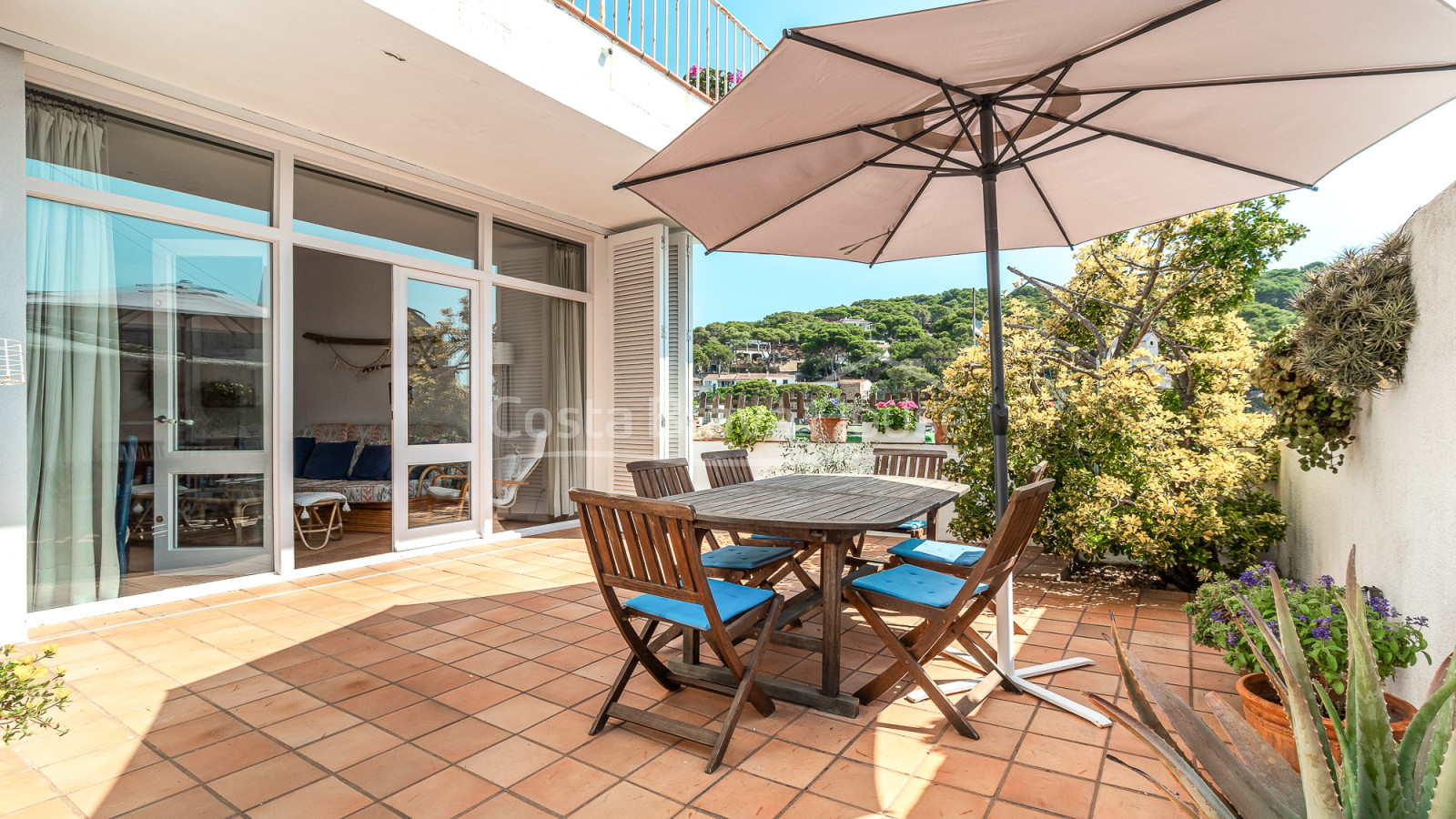 Maison à Tamariu, à 1 minute de la plage, avec vue sur la mer