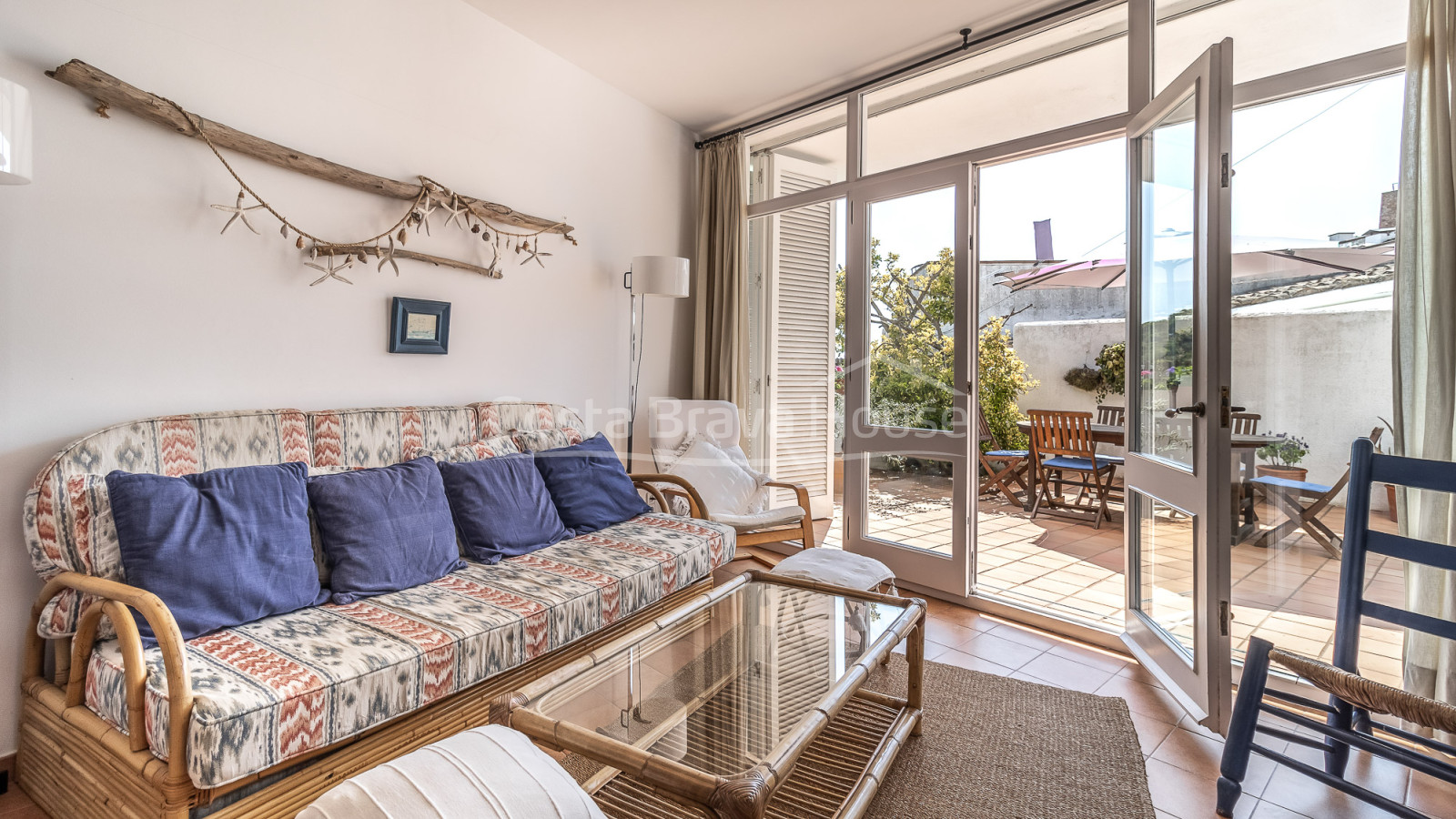 Maison à Tamariu, à 1 minute de la plage, avec vue sur la mer