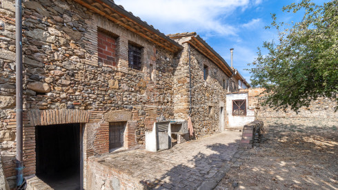 Casa de piedra en Corçà Baix Empordà para rehabilitar