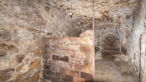 Casa de piedra en Corçà Baix Empordà para rehabilitar