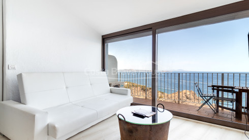 Apartament Cap Sa Sal, Begur, vistes al mar i llicència turística