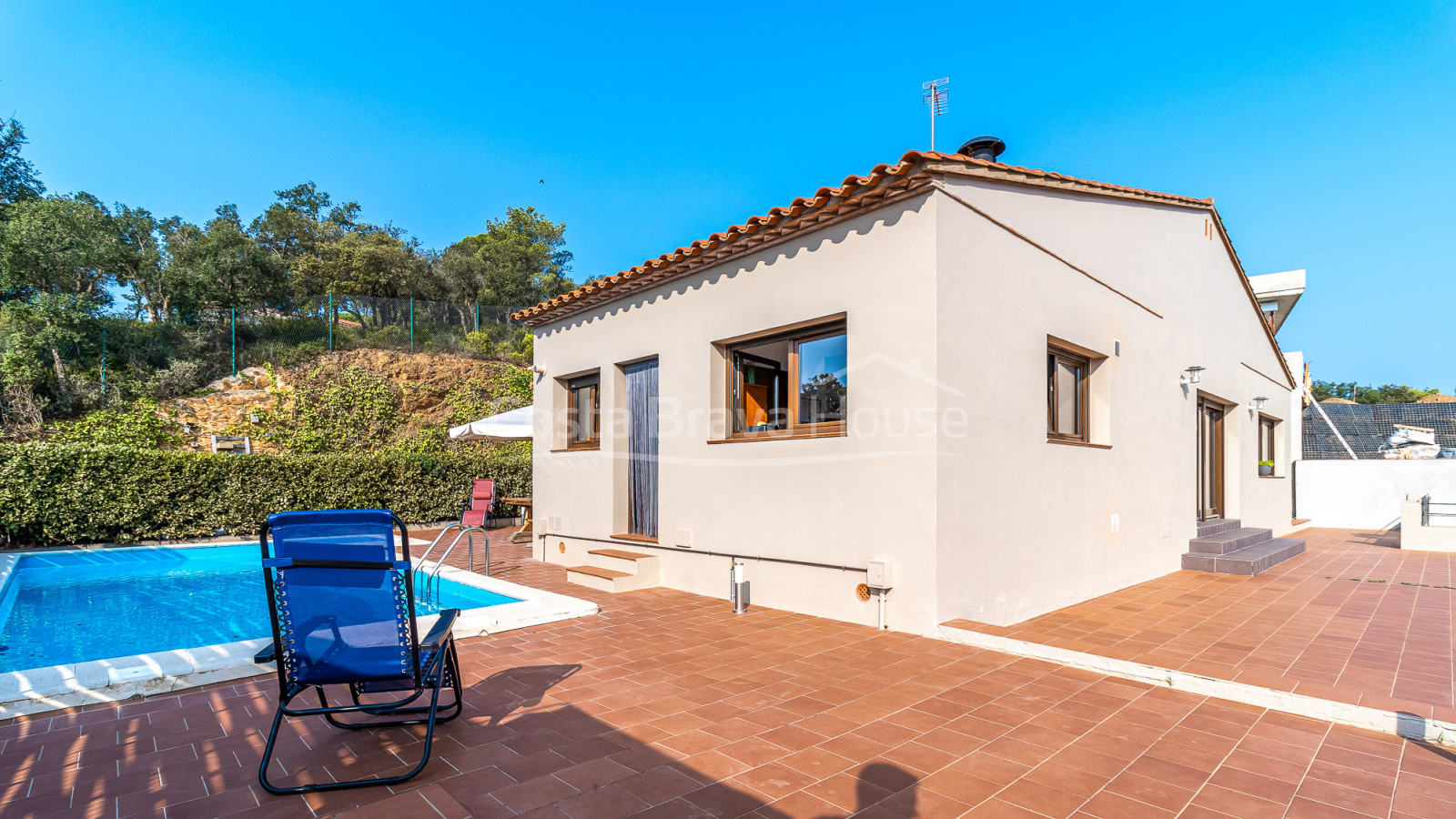 Casa de 3 dormitoris amb piscina en venda a Residencial Begur