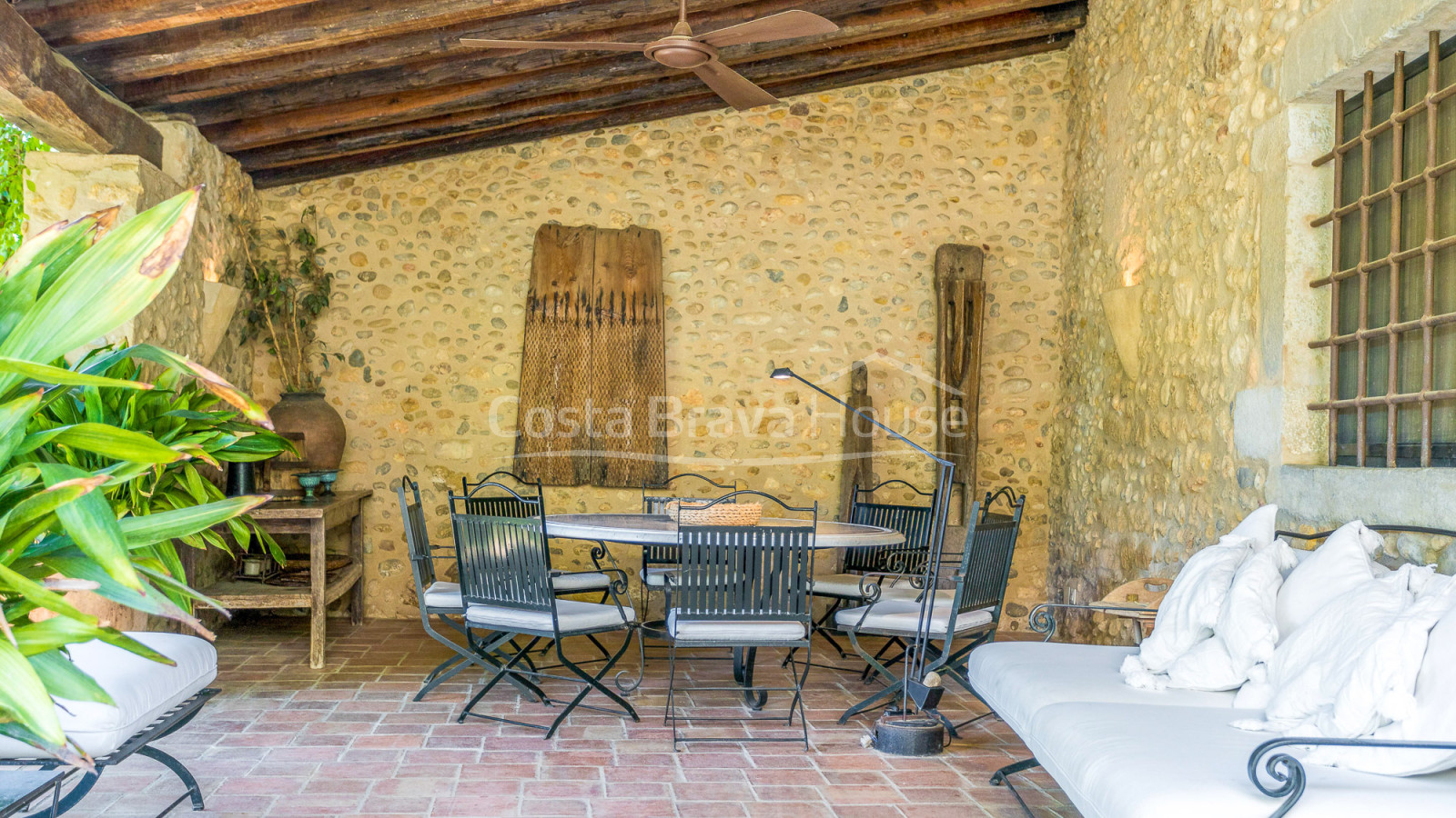 17th century country house in Vilaur, Alt Empordà