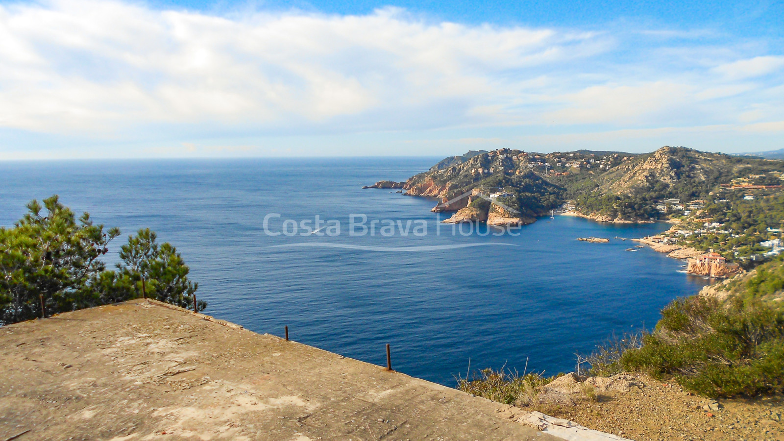 Terrain de 6 ha. avec de superbes vues panoramiques à vendre à Begur