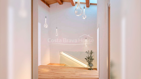 Casa obra nova a Pals. Piscina privada i jardí