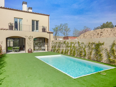 Promotion exclusive de 12 maisons de luxe à Pals, Costa Brava, avec jardin et piscine privée