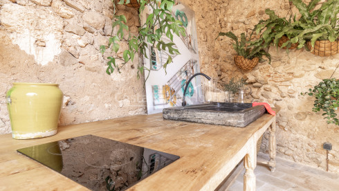 Renovated historic house for sale in Ventalló Al Empordà