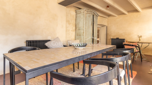 Renovated historic house for sale in Ventalló Al Empordà