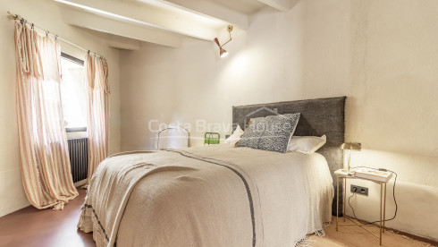 Renovated historic house for sale in Ventalló Al Empordà