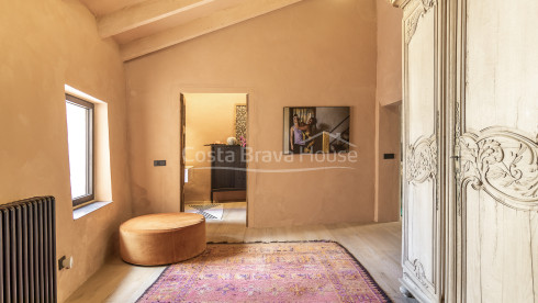 Renovated historic house for sale in Ventalló Al Empordà