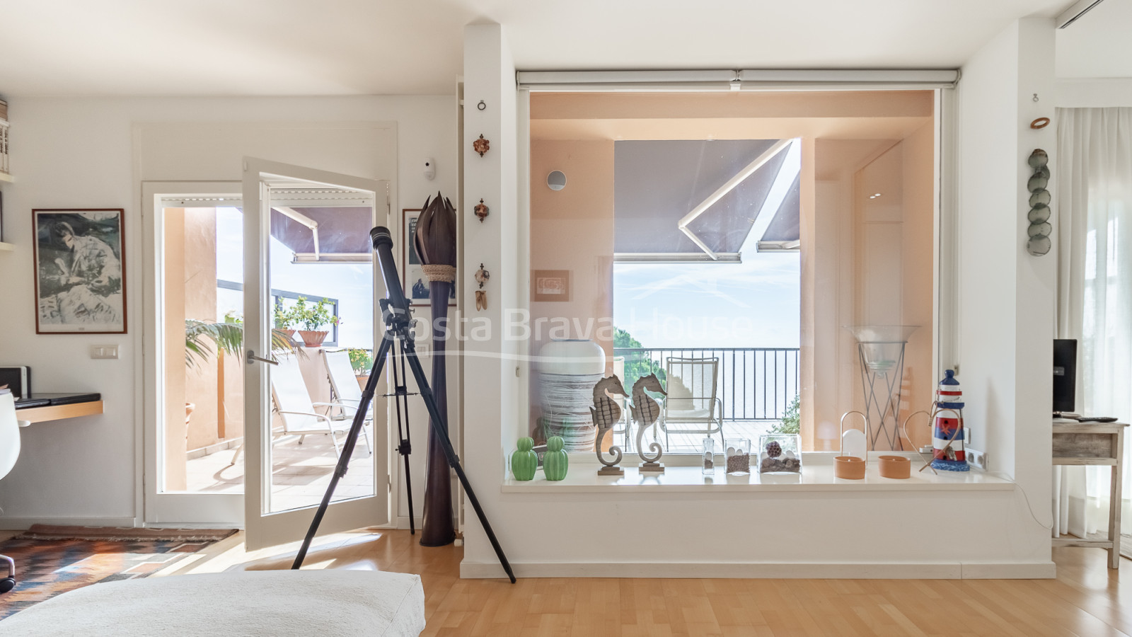 Apartamento dúplex con vistas al mar en Llafranc, Costa Brava