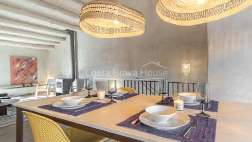 Casa histórica renovada en Pals, Costa Brava