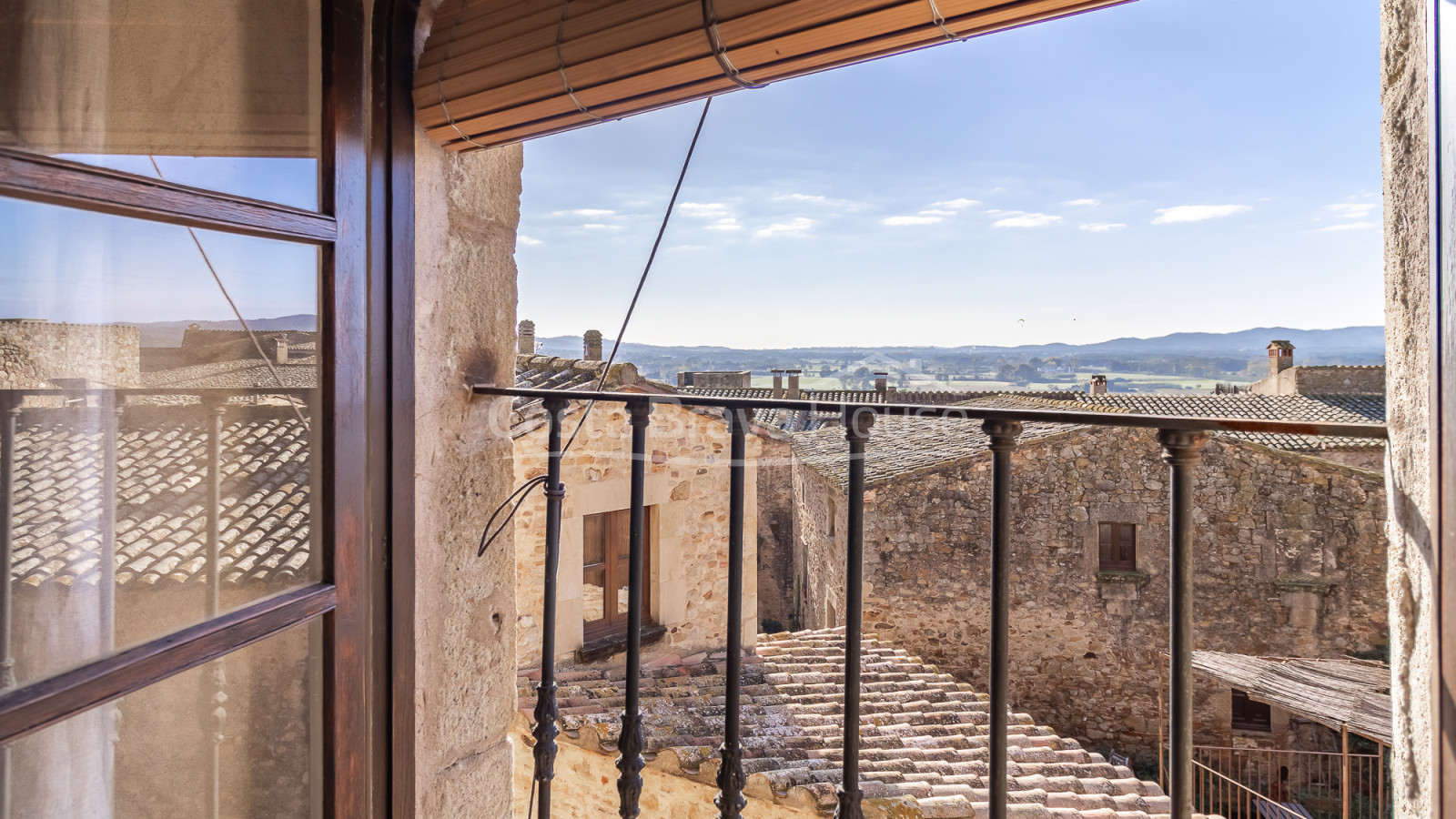 Casa histórica renovada en Pals, Costa Brava