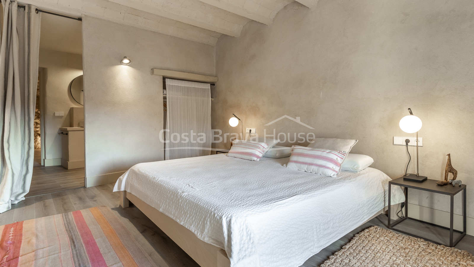 Historic house renovated in Pals, Costa Brava