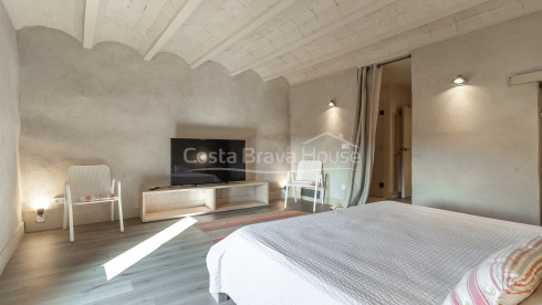 Historic house renovated in Pals, Costa Brava