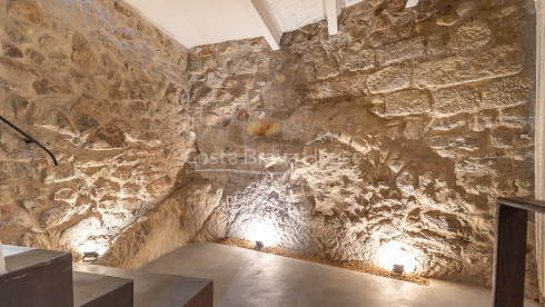 Historic house renovated in Pals, Costa Brava