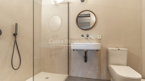 Casa històrica renovada a Pals, Costa Brava