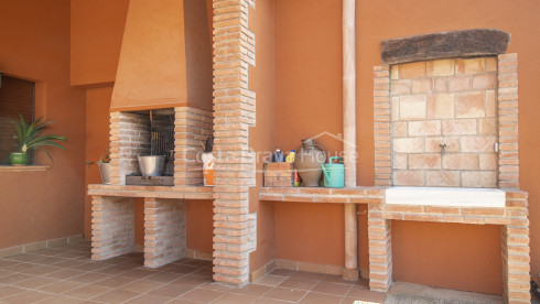 Villa amb piscina i jardí a Residencial Begur, Costa Brava