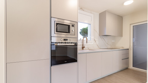 Renovated apartment in Calella, 500 m from the beach