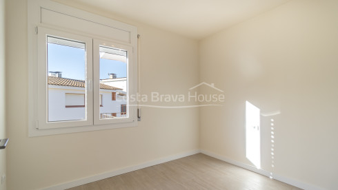 Renovated apartment in Calella, 500 m from the beach