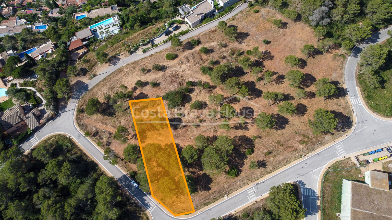 Plot with sea views and southeast orientation for sale in Begur