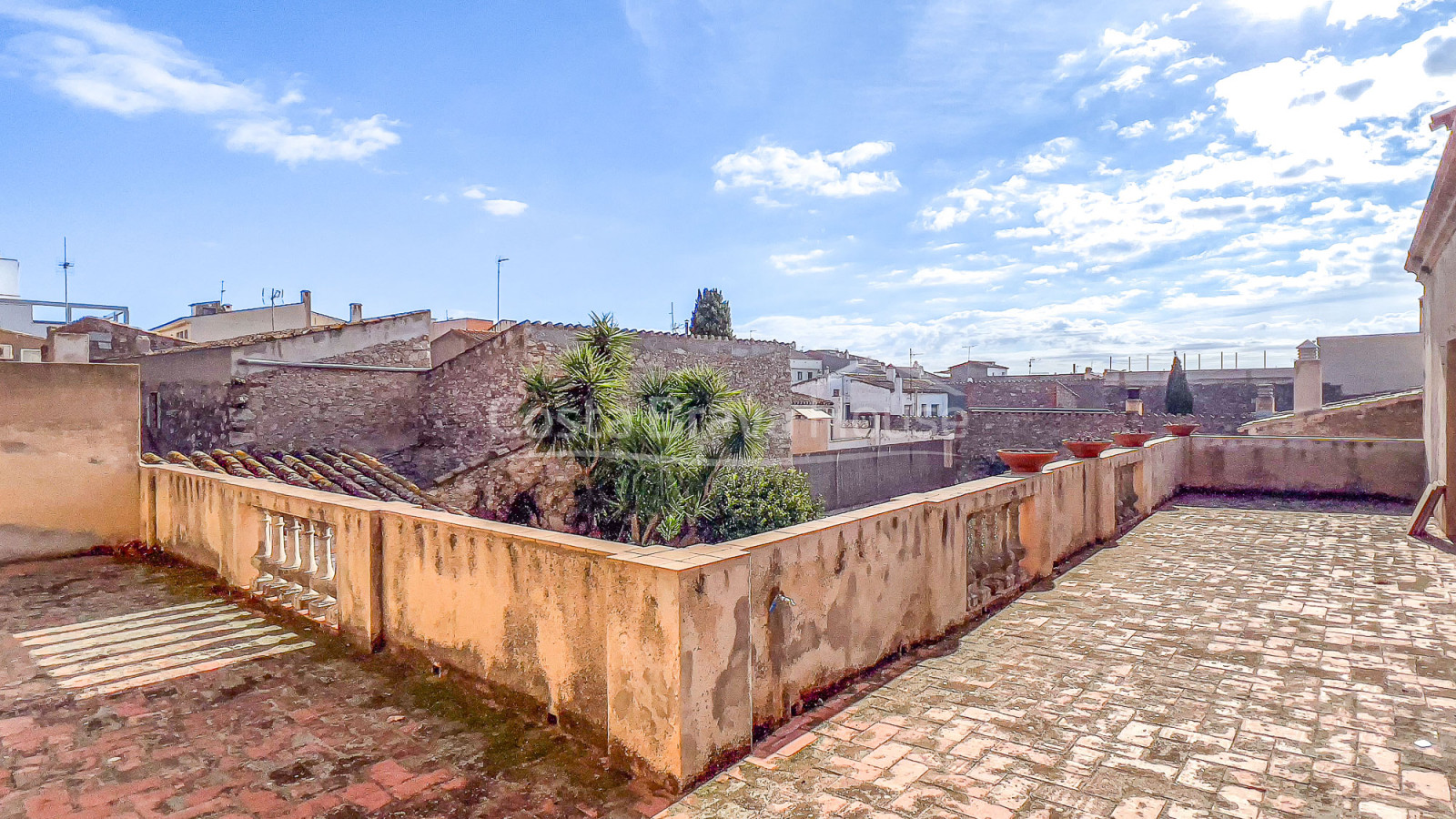 Casa histórica reformada en venta en Torroella de Montgrí