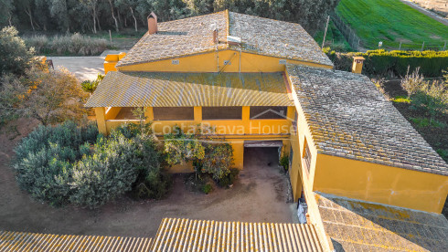 Historic masia for sale in Baix Empordà, Costa Brava