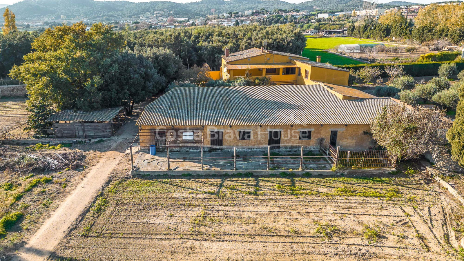 Masia històrica en venda al Baix Empordà, Costa Brava