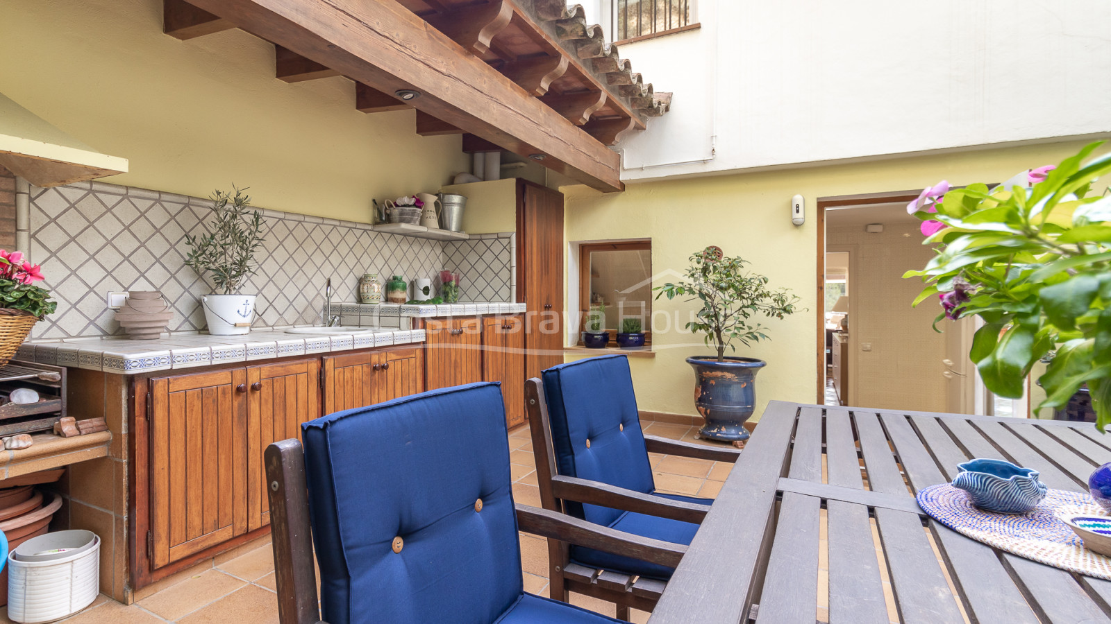 Maison en duplex avec vue sur la mer à Llafranc, Costa Brava.