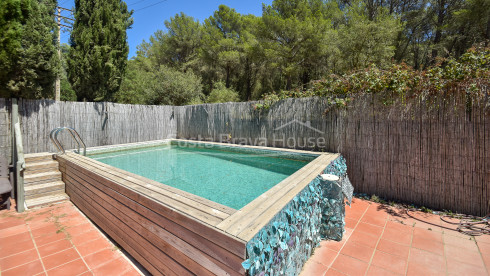 Casa de campo con 11.000 m² de terreno en venta en un bonito lugar entre Begur y Palafrugell