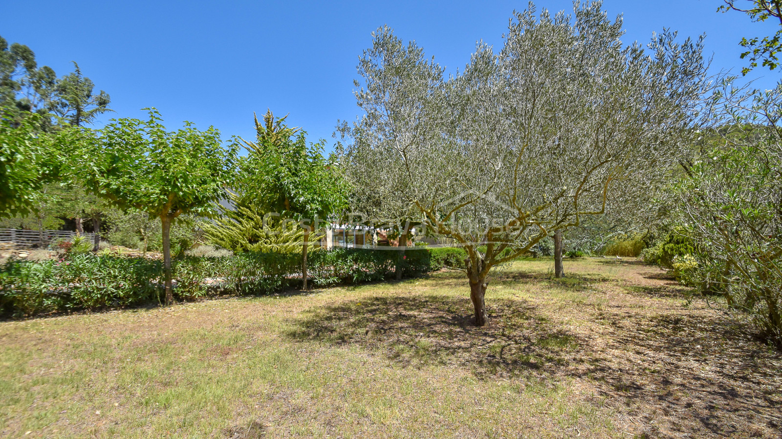 Casa de camp amb 11.000 m² de terreny en venda en un bonic lloc entre Begur i Palafrugell