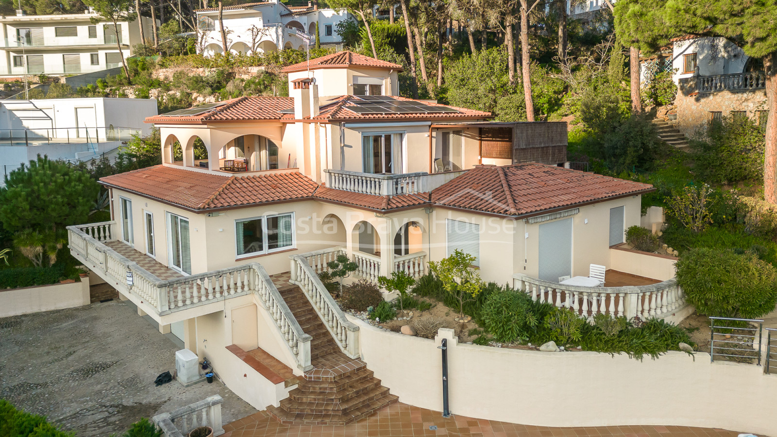 Villa de luxe avec piscine privée à Pals