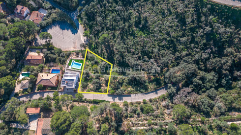 Terreno edificable en venta en Begur Sa Riera