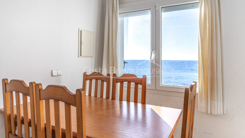 Apartamento en primera línea de mar en Calella de Palafrugell