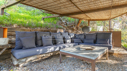 Casa histórica en Begur con piscina y jardín privado