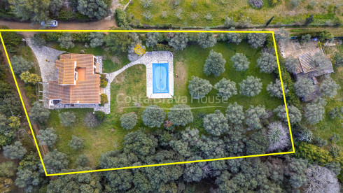 Rustic house with pool in Vall-llobrega, Costa Brava