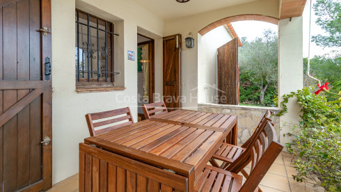 Casa rústica con piscina en Vall-llobrega, Costa Brava